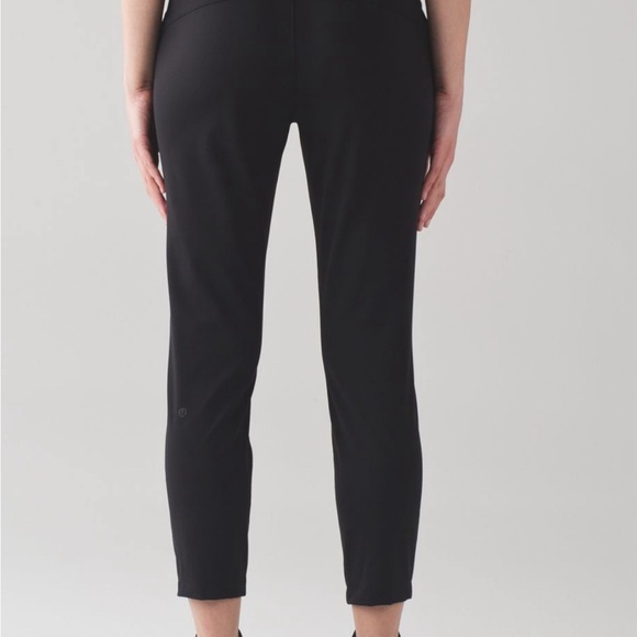 Lululemon On The Fly Pant - Picture 3 of 8